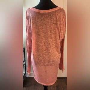 💜5/$25💜C&C California Pink Long Sleeve Tee